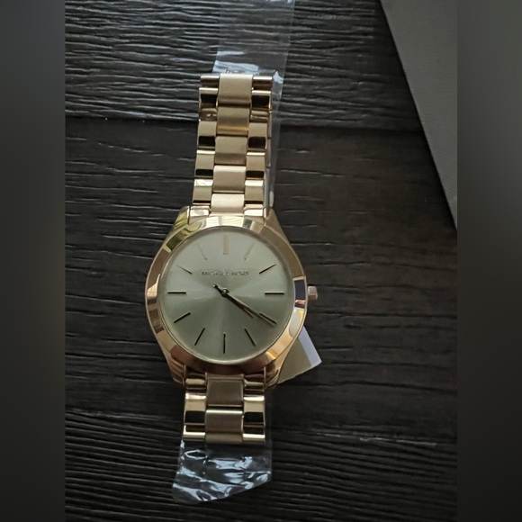 Michael Kors Gold Watch - Picture 3 of 5